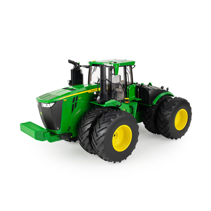 John Deere Prestige 1:16 9R 640 Tractor