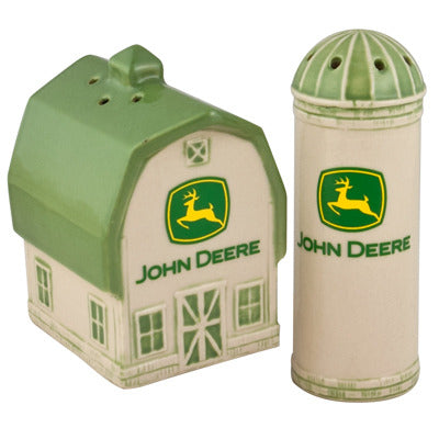 John Deere Barn & Silo Salt / Pepper Set