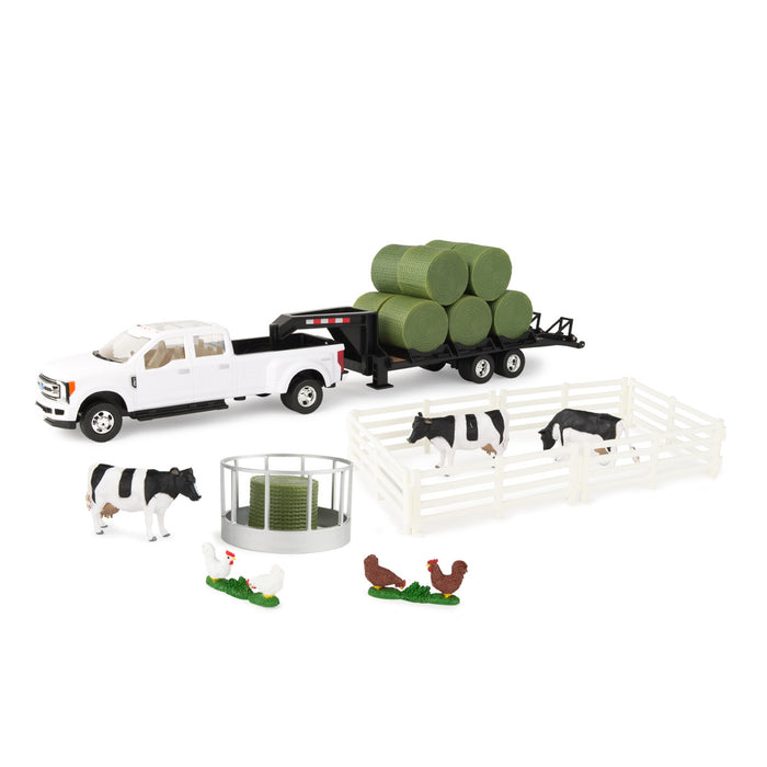 John Deere 1:32 Ford Truck With Bales