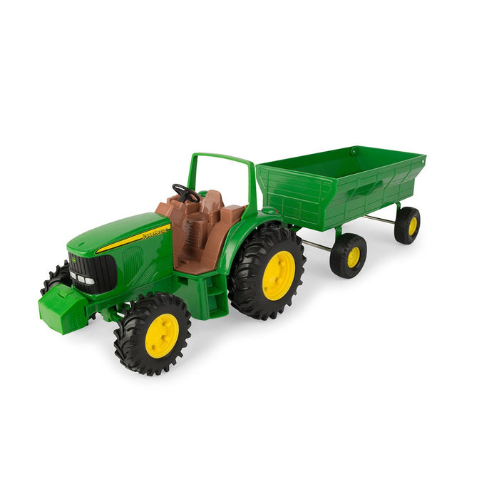 John Deere 1:16 Tractor with Wagon Set
